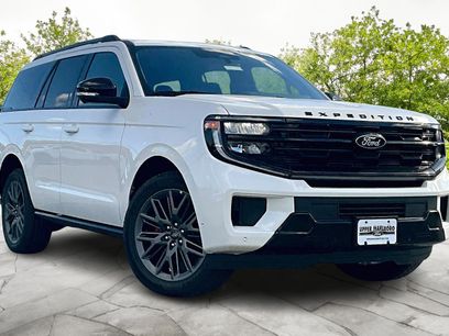 New 2025 Ford Expedition Platinum w/ Stealth Performance Package