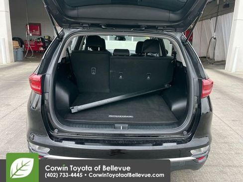 Used 2020 Kia Sportage LX image 16