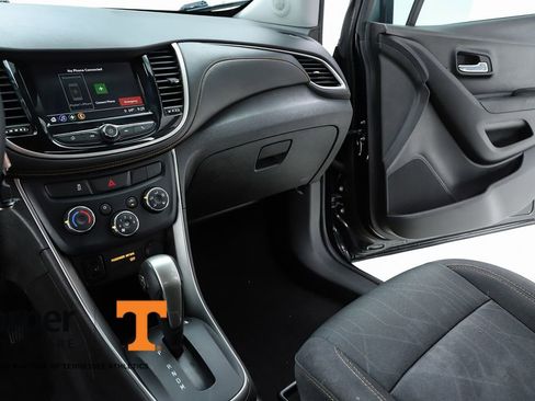 Used 2018 Chevrolet Trax LT image 23