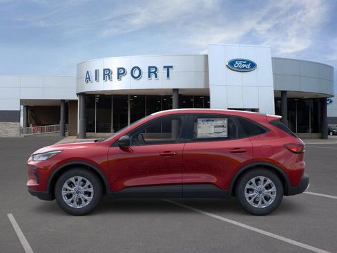 New 2025 Ford Escape Active image 3
