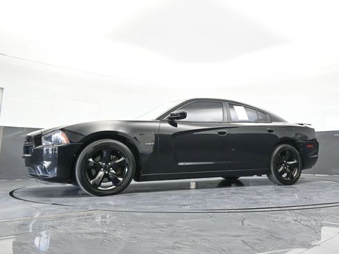 Used 2014 Dodge Charger R/T w/ Blacktop Package image 54