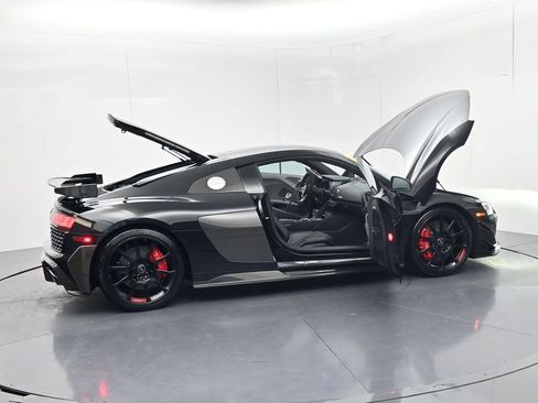 Used 2023 Audi R8 V10 GT RWD image 73