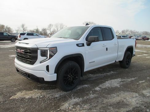 New 2026 GMC Sierra 1500 Elevation image 11