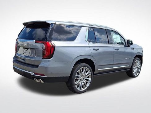 New 2026 GMC Yukon Denali w/ Denali Reserve Package AWD/4WD image 7