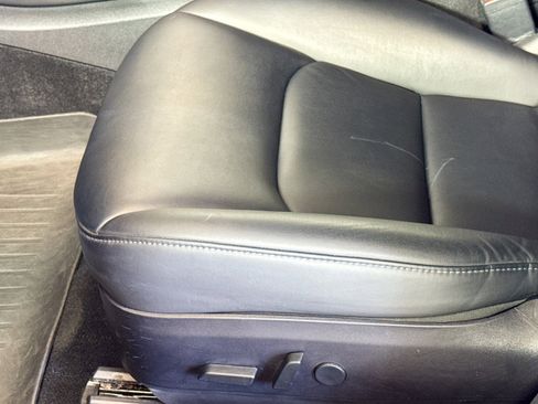 Used 2019 Tesla Model 3 Standard Range Plus image 17