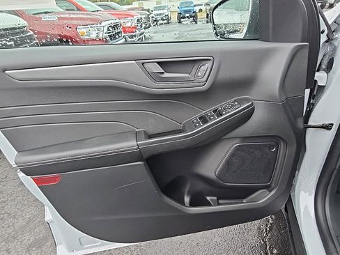 New 2026 Ford Escape Active w/ Cold Weather Package image 7