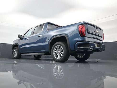 Used 2025 GMC Sierra 1500 Denali AWD/4WD image 27