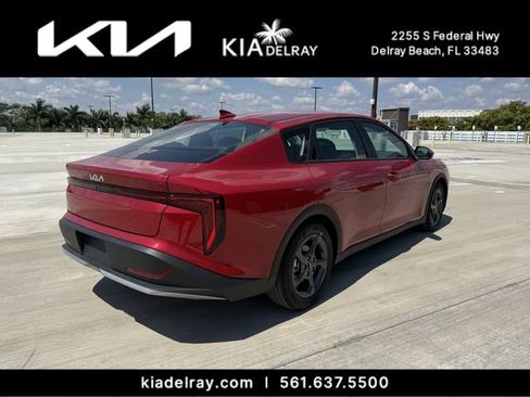 New 2026 Kia K4 FWD image 3