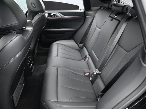 Used 2022 BMW i4 eDrive40 w/ Premium Package image 30