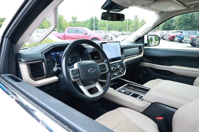 Used 2024 Ford Expedition Max Limited RWD image 27