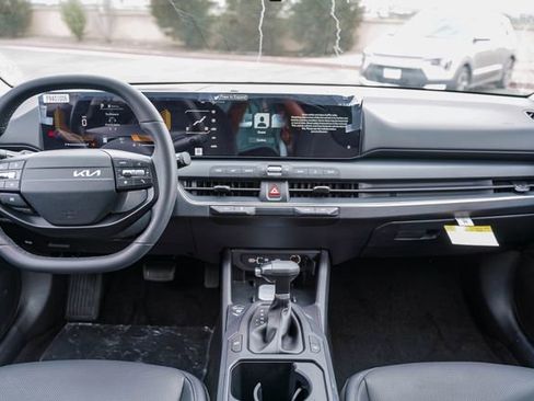 New 2026 Kia K4 EX image 15