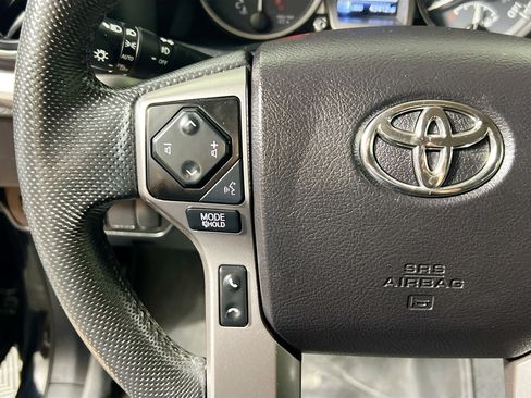 Used 2021 Toyota Tacoma SR5 image 18