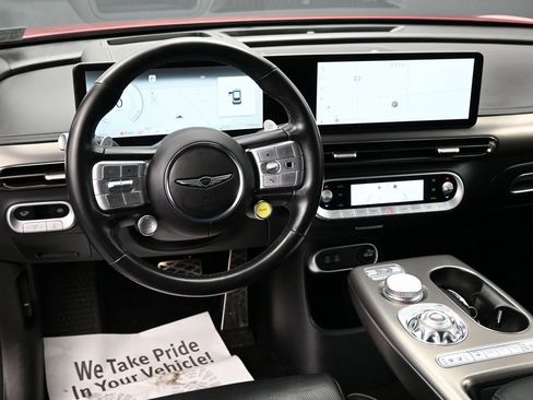 Used 2023 Genesis GV60 Performance image 34