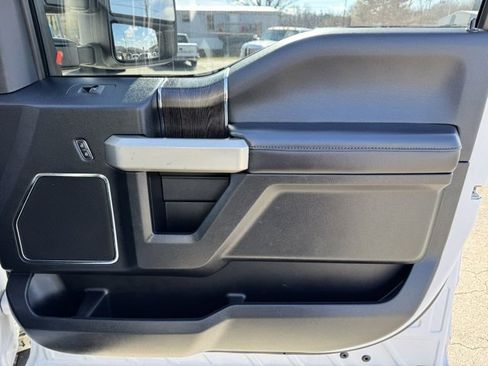 Used 2020 Ford F250 Lariat w/ Tremor Off-Road Package image 16
