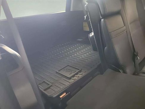 Used 2023 Toyota 4Runner SR5 Premium image 29