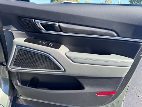 Used 2024 Kia Telluride SX Prestige X-Line image 25