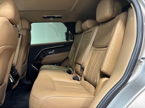Used 2023 Land Rover Range Rover Sport SE image 28