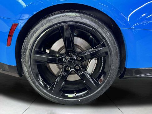 Used 2023 Chevrolet Camaro ZL1 RWD image 58
