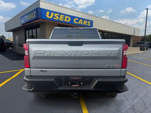Used 2024 Chevrolet Silverado 1500 ZR2 AWD/4WD image 6