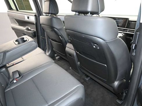 Used 2026 Hyundai Santa Fe SEL AWD/4WD image 32