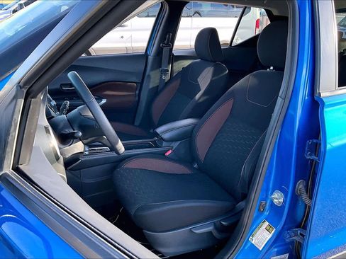 Used 2021 Nissan Kicks SR image 8