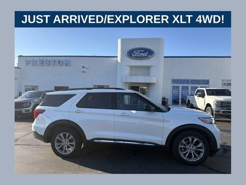 Used 2023 Ford Explorer XLT w/ Equipment Group 202A AWD/4WD image 1