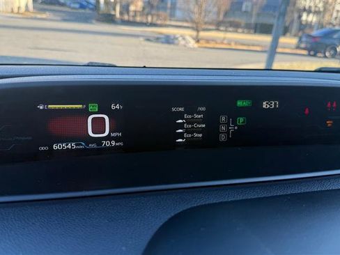 Used 2017 Toyota Prius Prime Premium image 25