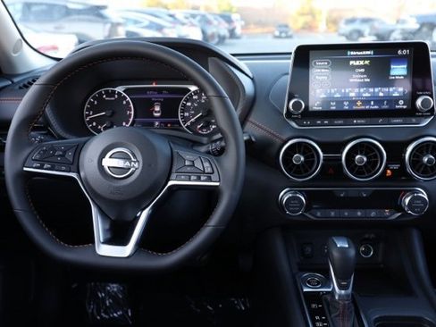 New 2025 Nissan Sentra SR image 21