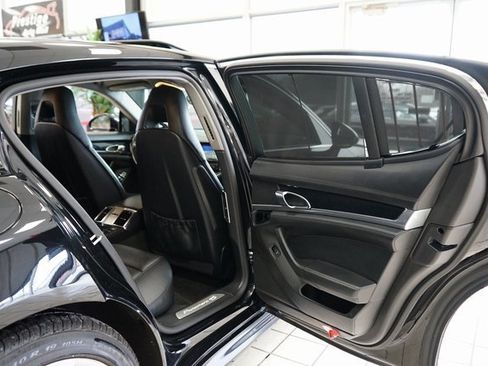 Used 2010 Porsche Panamera S image 52