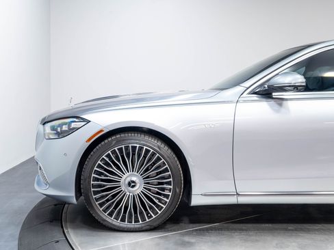 Used 2024 Mercedes-Benz Maybach S 680 4MATIC image 47