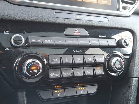 Certified 2022 Kia Sportage Nightfall Edition w/ Nighfall AWD Premium Package image 16