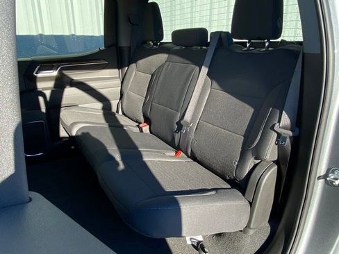 New 2026 GMC Sierra 1500 SLE image 20