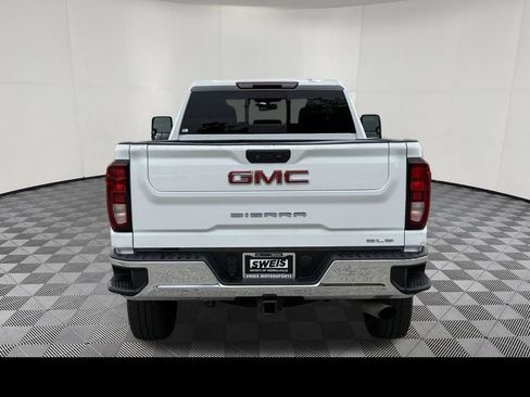 Used 2022 GMC Sierra 3500 SLE w/ SLE Convenience Package AWD/4WD image 7