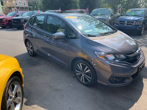 Used 2019 Honda Fit EX image 2