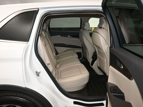 Used 2020 Lincoln Nautilus Reserve w/ Equipment Group 201A image 43