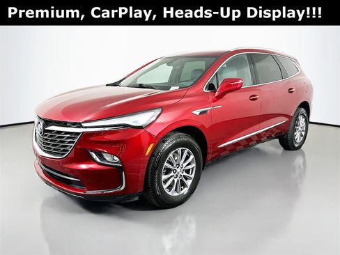 Used 2024 Buick Enclave Premium image 4