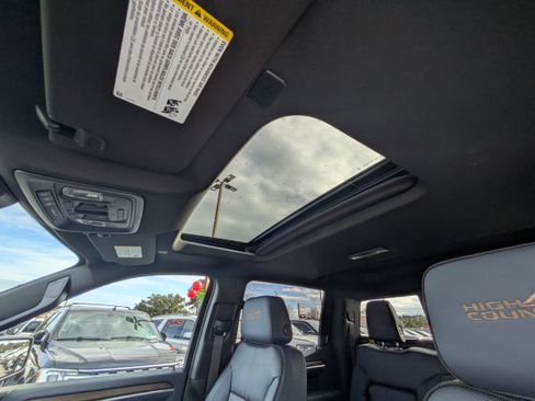 New 2026 Chevrolet Silverado 1500 High Country w/ Technology Package image 13