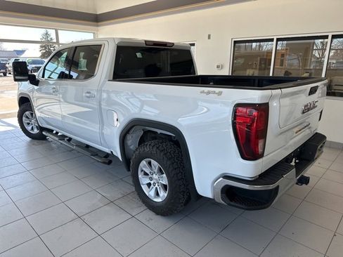 Used 2022 GMC Sierra 1500 SLE image 6