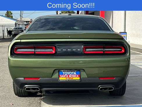 Used 2022 Dodge Challenger GT RWD image 5