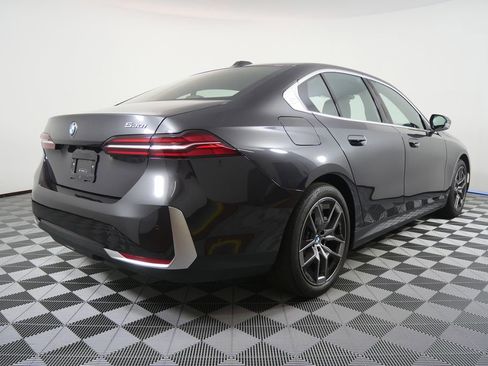Used 2026 BMW 530i image 3