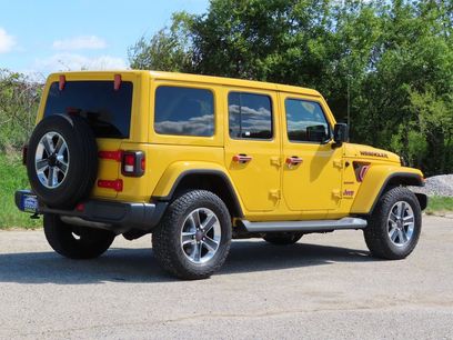 Used 2019 Jeep Wrangler Unlimited Sahara w/ Uconnect 4C Nav & Sound Group