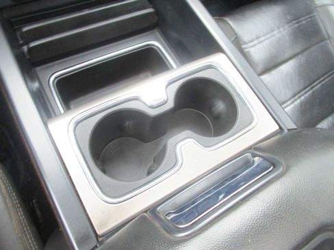 Used 2019 GMC Sierra 2500 Denali image 27