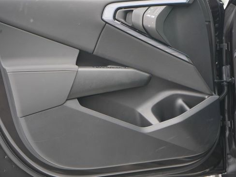 Used 2025 BMW X3 xDrive30i w/ Premium Package image 9