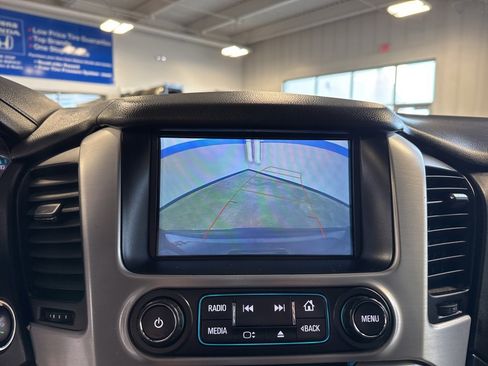 Used 2019 GMC Yukon XL SLT w/ Open Road Package image 14