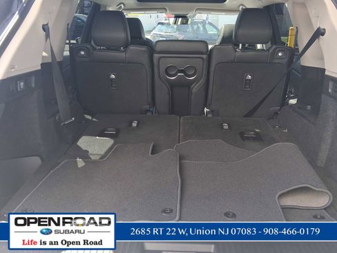 Used 2023 Acura MDX SH-AWD image 9