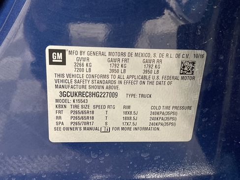 Used 2017 Chevrolet Silverado 1500 LT w/ All Star Edition image 27