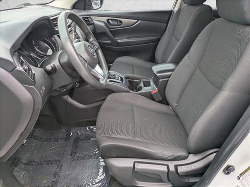 Used 2018 Nissan Rogue Sport S FWD image 15