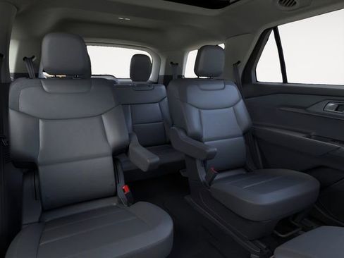 New 2026 Ford Explorer Active w/ Active Comfort Package image 11