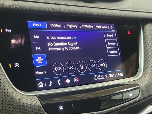 New 2025 Cadillac XT5 Luxury w/ LPO, Red Accent Package image 13