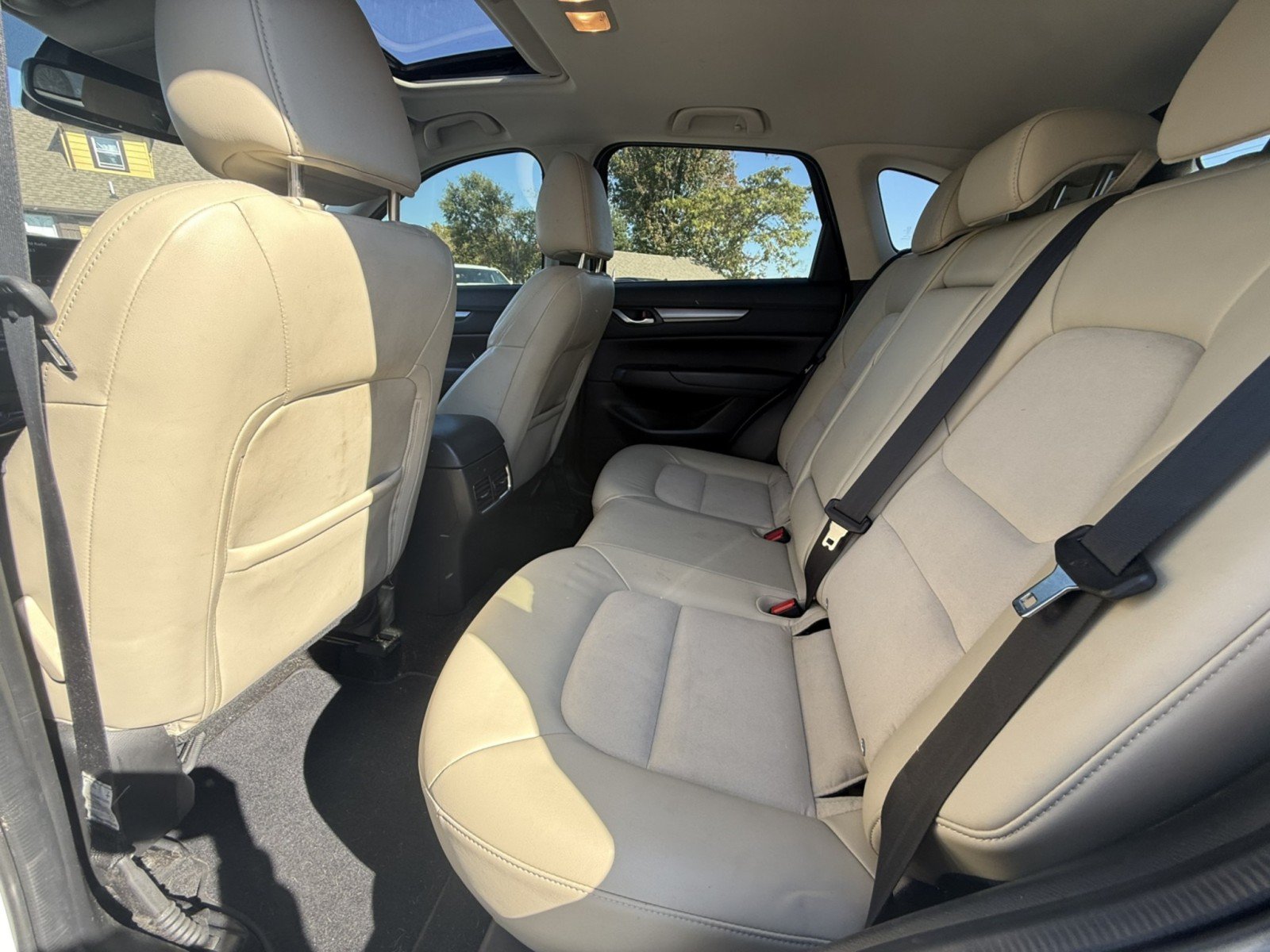 Used 2018 MAZDA CX-5 Touring w/ Preferred Equipment Package AWD/4WD image 26